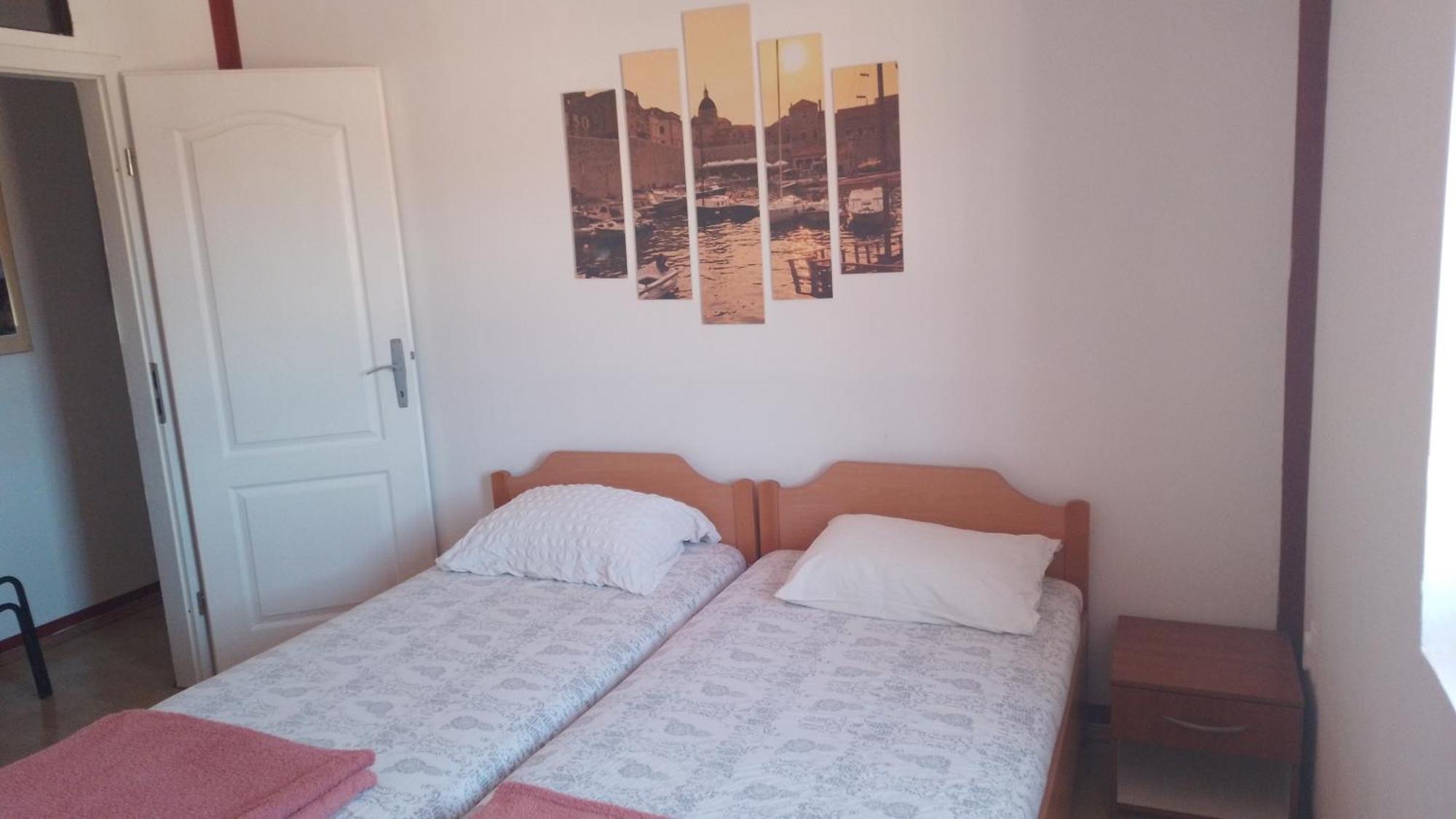 Red Apartman Trebinje Exterior photo